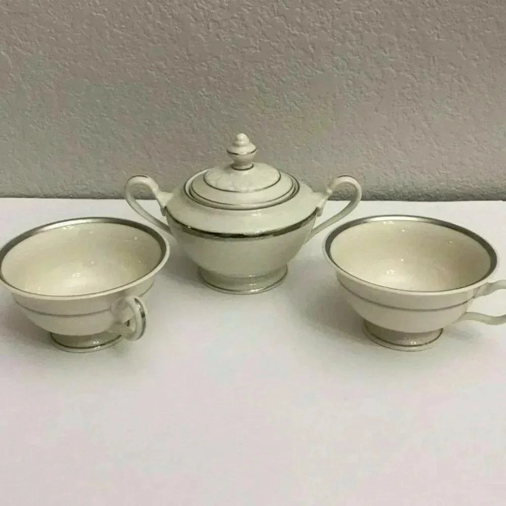 Vintage Castleton St Regis Sugar Bowl & 2 Cup Set